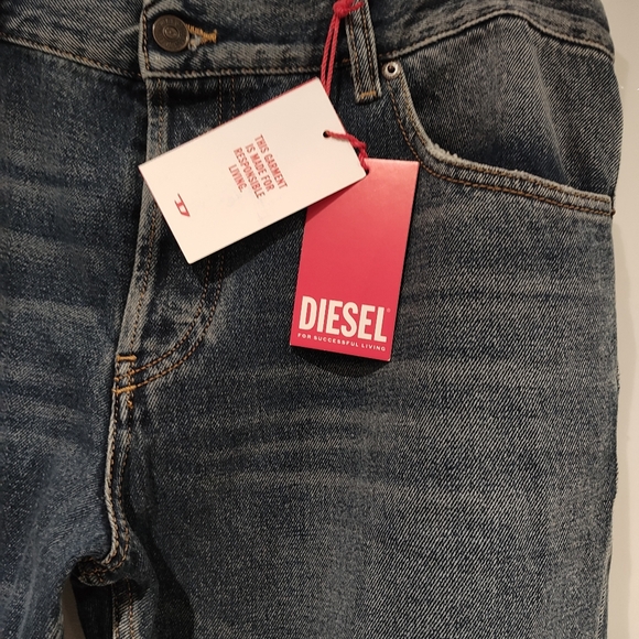New with tags Diesel Jeans slim Fit 36 - Picture 6 of 16